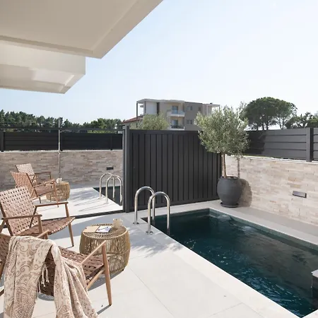 Thallo Villa *